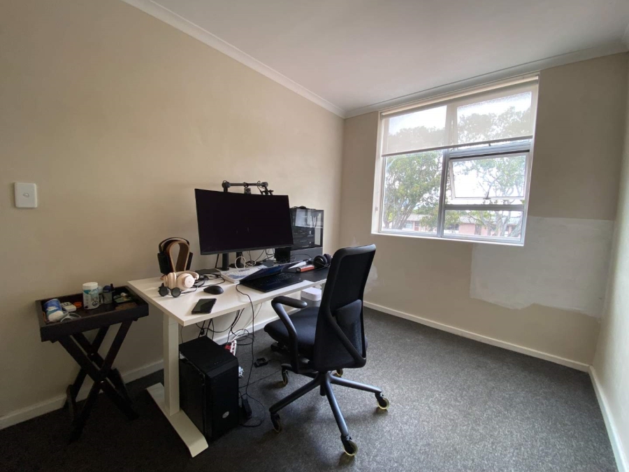 2 Bedroom Property for Sale in Wynberg Western Cape